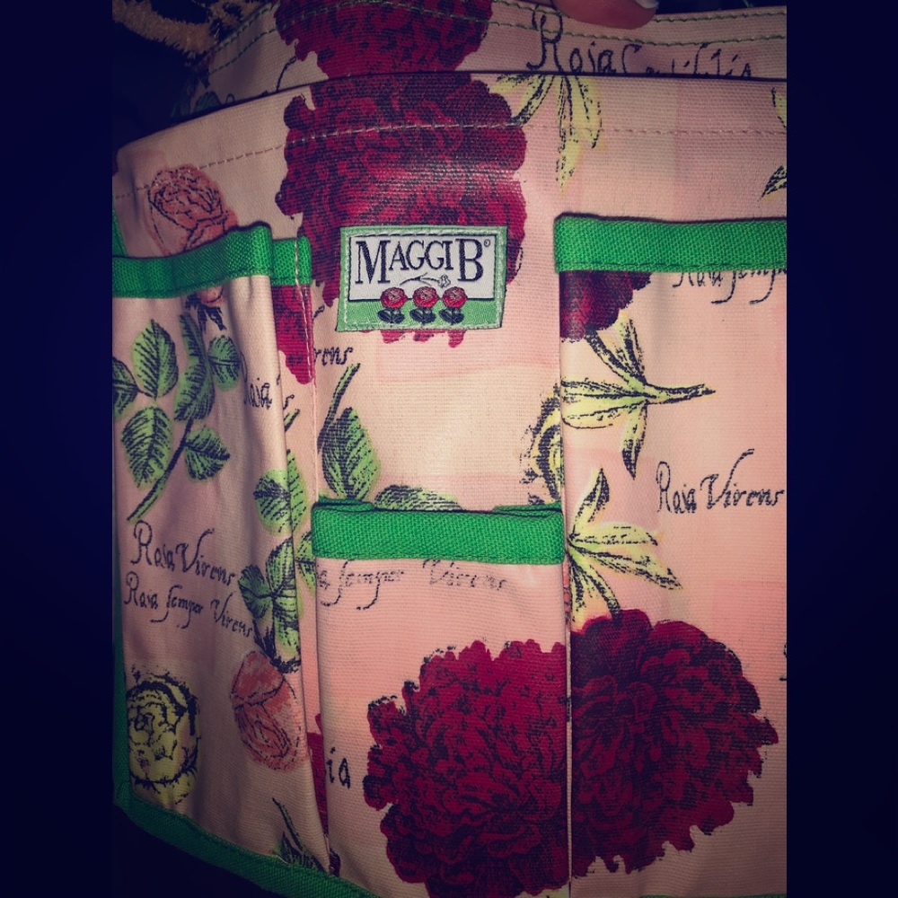 Beautiful brand new MAGGIE B garden belt NWT